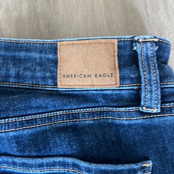 American Eagle Jeans, Size 2 Short, Hi-Rise Skinny - Picture 4 of 7